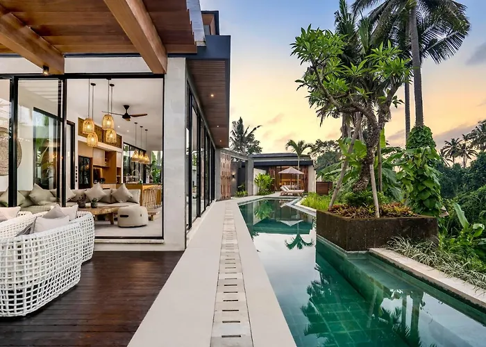 Villa Luna By Balisuperhost